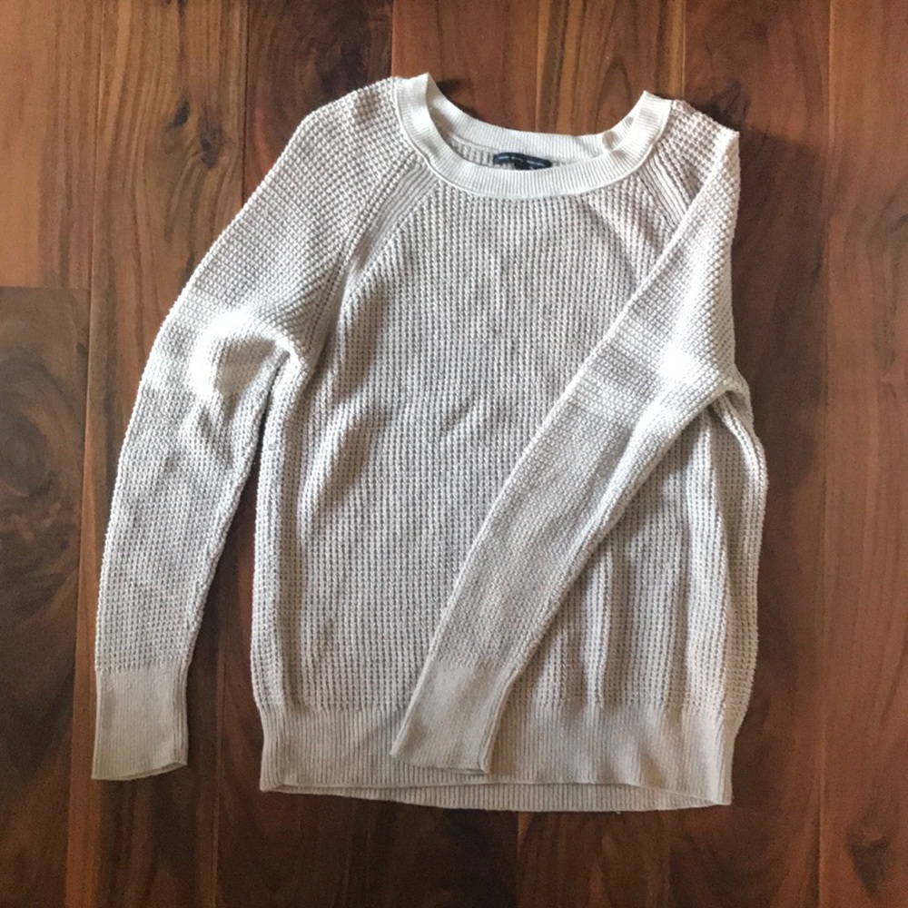 American Eagle sweater